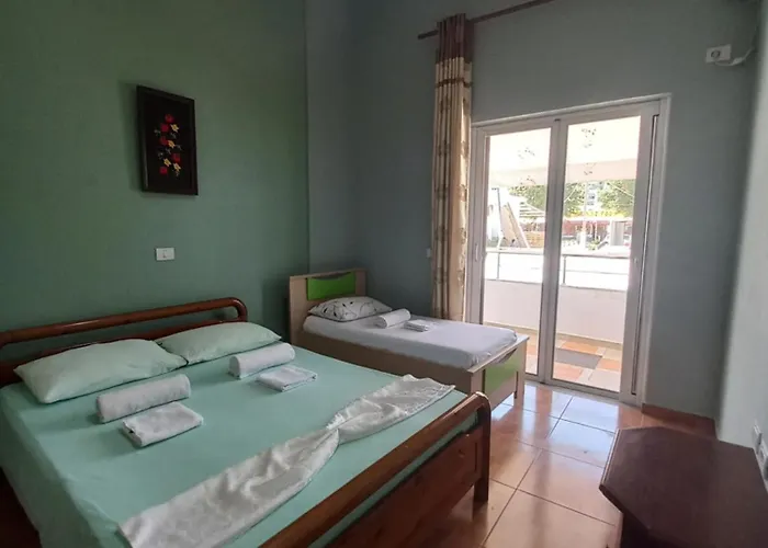 Arjana & Nelaj Apartments